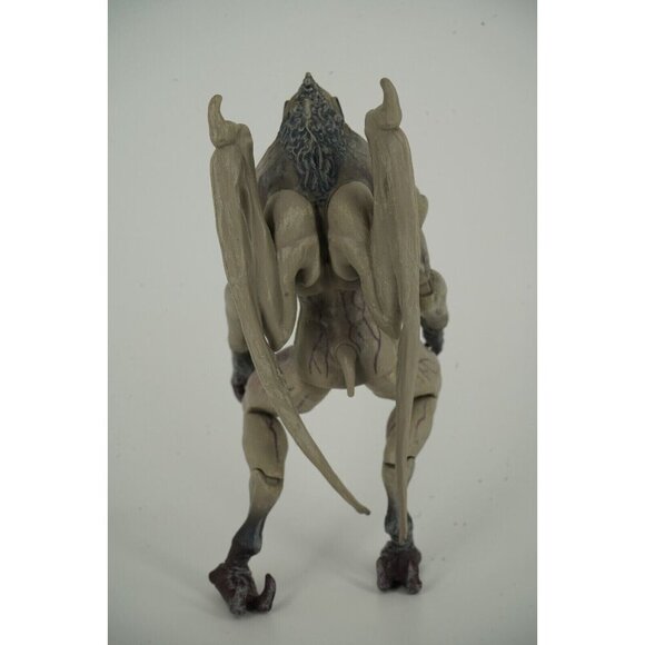 DC Universe Classics Bat Creature Batman v Superman Multiverse #100 - Picture 3 of 6